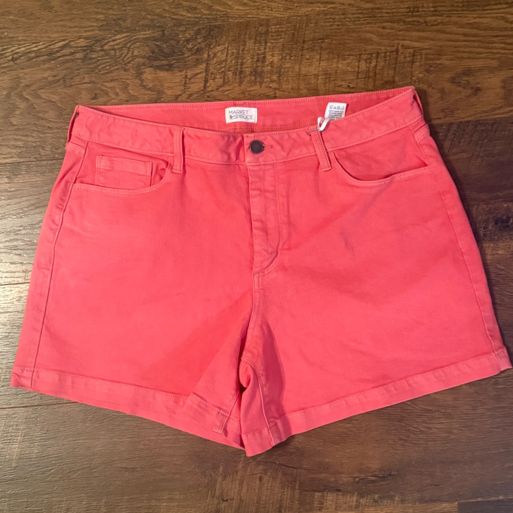 NWT Women’s shorts